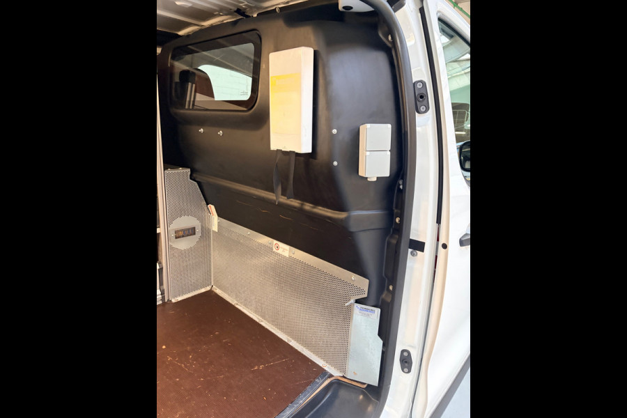 Citroën Jumpy Servicewagen 1.5 BlueHDI 100 XL Club euro6 L2H1 V230 omvormer BOTT inrichting Trekhaak 2000KG, RIJKLAARPRIJS!
