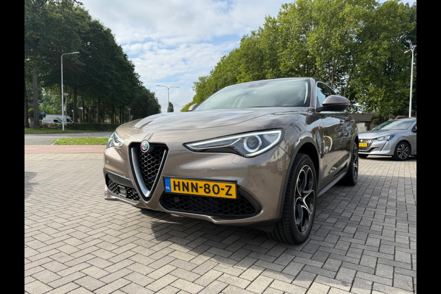Alfa Romeo Stelvio 2.0 T AWD Super