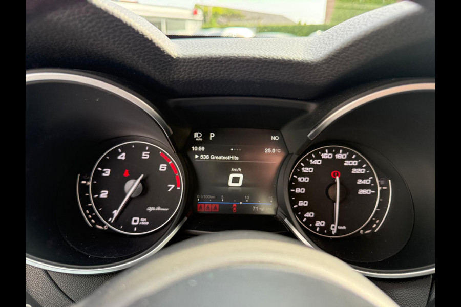 Alfa Romeo Stelvio 2.0 T AWD Super