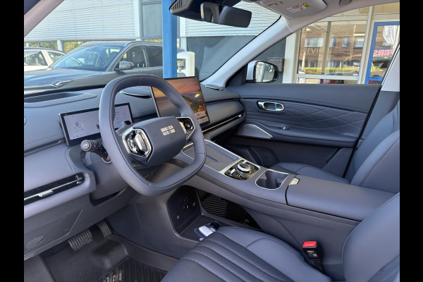 GEELY Starray EM-i 1.5 Max+ 262 PK | Panoramadak | Stoelverwarming & verkoeling | 136km EV WLTP | 360 Camera | Achterbank verwarmd | Parkeersensoren | 19 Inch LMV |