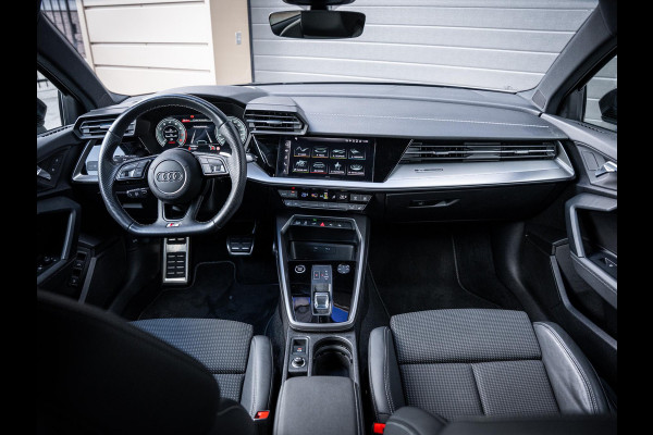 Audi A3 Sportback 45 TFSI e S edition Competition 3xS-line - S3 Look l Matrix l ACC l Sfeeverl.