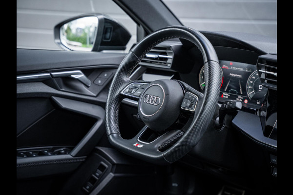 Audi A3 Sportback 45 TFSI e S edition Competition 3xS-line - S3 Look l Matrix l ACC l Sfeeverl.