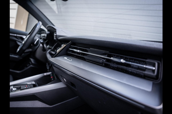 Audi A3 Sportback 45 TFSI e S edition Competition 3xS-line - S3 Look l Matrix l ACC l Sfeeverl.