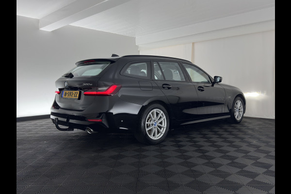 BMW 3 Serie Touring 320e Business Edition Plus (INCL-BTW) *AUT LASER-LED | LEATHER | HEATED-SPORTSEATS | HIFI-SOUND | KEYLESS | DIGI-COCKPIT | NAVI-FULLMAP | DAB | AMBIENTLIGHT | PRIVACY-GLASS | ECC | PDC | CRUISE | TOWBAR | 17iINCH*