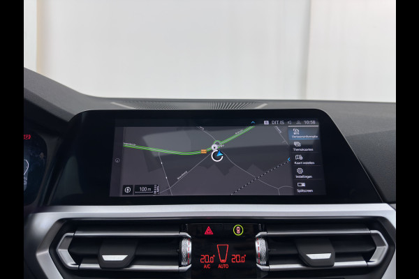 BMW 3 Serie Touring 320e Business Edition Plus (INCL-BTW) *AUT LASER-LED | LEATHER | HEATED-SPORTSEATS | HIFI-SOUND | KEYLESS | DIGI-COCKPIT | NAVI-FULLMAP | DAB | AMBIENTLIGHT | PRIVACY-GLASS | ECC | PDC | CRUISE | TOWBAR | 17iINCH*