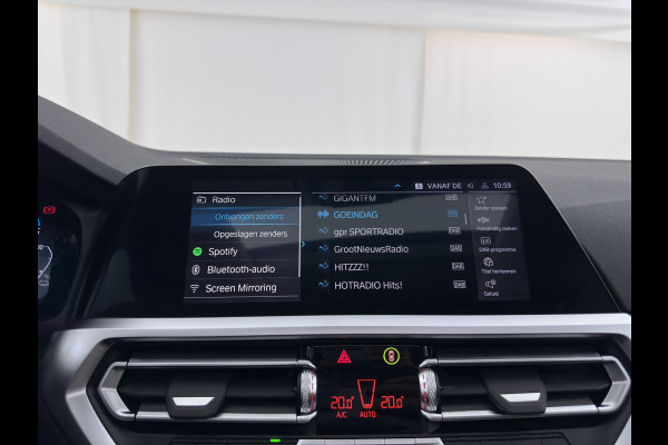 BMW 3 Serie Touring 320e Business Edition Plus (INCL-BTW) *AUT LASER-LED | LEATHER | HEATED-SPORTSEATS | HIFI-SOUND | KEYLESS | DIGI-COCKPIT | NAVI-FULLMAP | DAB | AMBIENTLIGHT | PRIVACY-GLASS | ECC | PDC | CRUISE | TOWBAR | 17iINCH*
