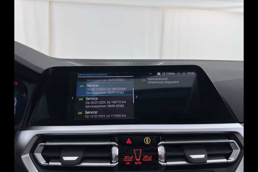 BMW 3 Serie Touring 320e Business Edition Plus (INCL-BTW) *AUT LASER-LED | LEATHER | HEATED-SPORTSEATS | HIFI-SOUND | KEYLESS | DIGI-COCKPIT | NAVI-FULLMAP | DAB | AMBIENTLIGHT | PRIVACY-GLASS | ECC | PDC | CRUISE | TOWBAR | 17iINCH*