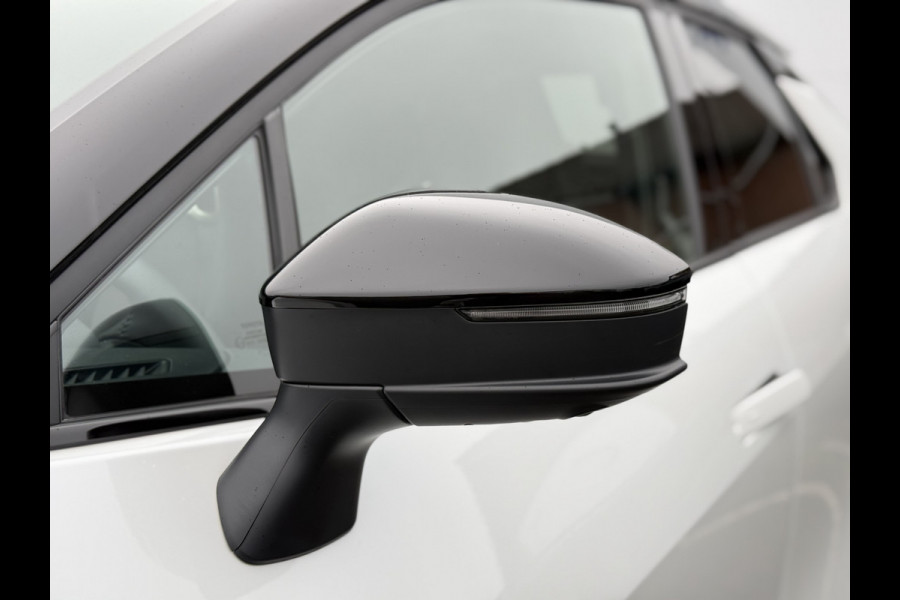 Toyota C-HR 2.0 Hybrid 200 Executive | ACC | Memory | HUD | 360* Camera | 19 inch