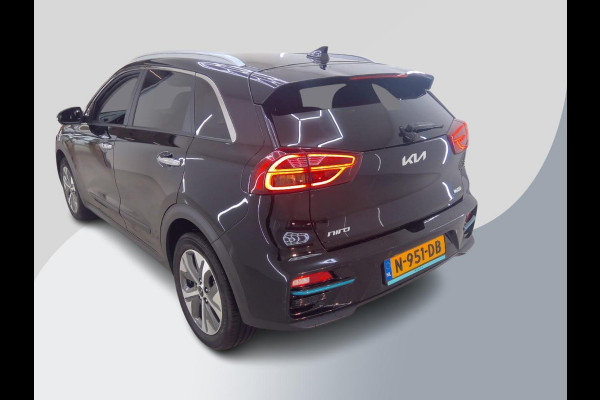 Kia e-Niro DynamicPlusLine 64 kWh SOH 98% | Schuif - Kanteldak | Navigatie | VERWACHT!