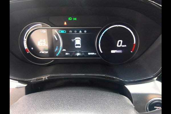 Kia e-Niro DynamicPlusLine 64 kWh SOH 98% | Schuif - Kanteldak | Navigatie | VERWACHT!