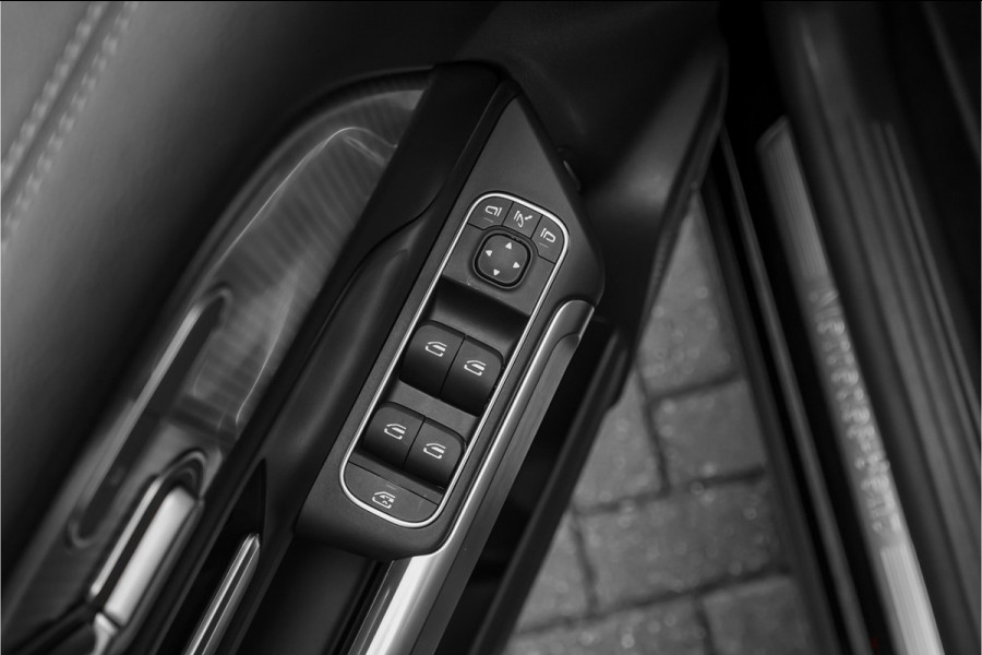 Mercedes-Benz EQB 300 4MATIC 67 kWh Pano Distronic Plus Multi Contourstoelen Memory Keyless