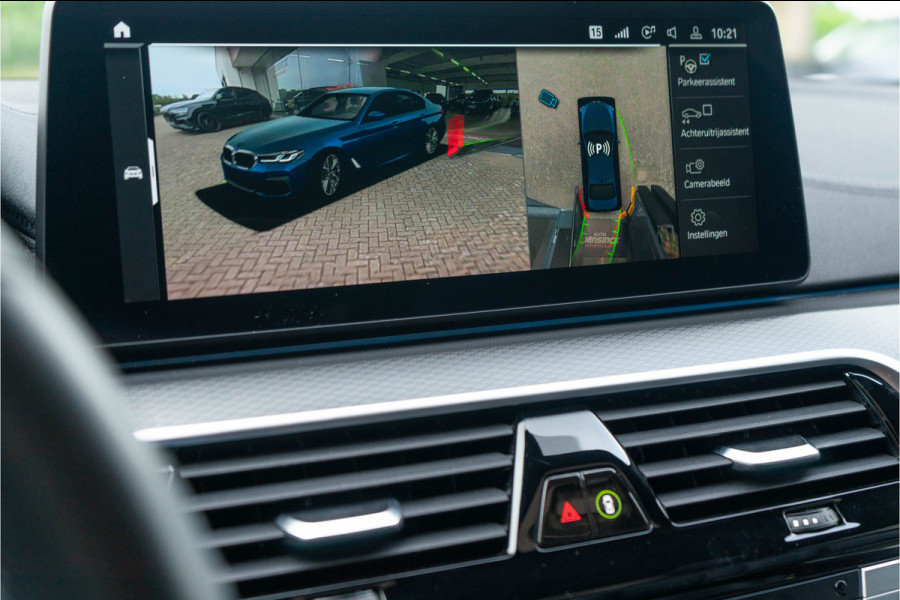 BMW 5 Serie 530e M Sport / M Sportstoelen/ Schuif-kanteldak/ Harman Kardon/ Head-up/ 210 kW