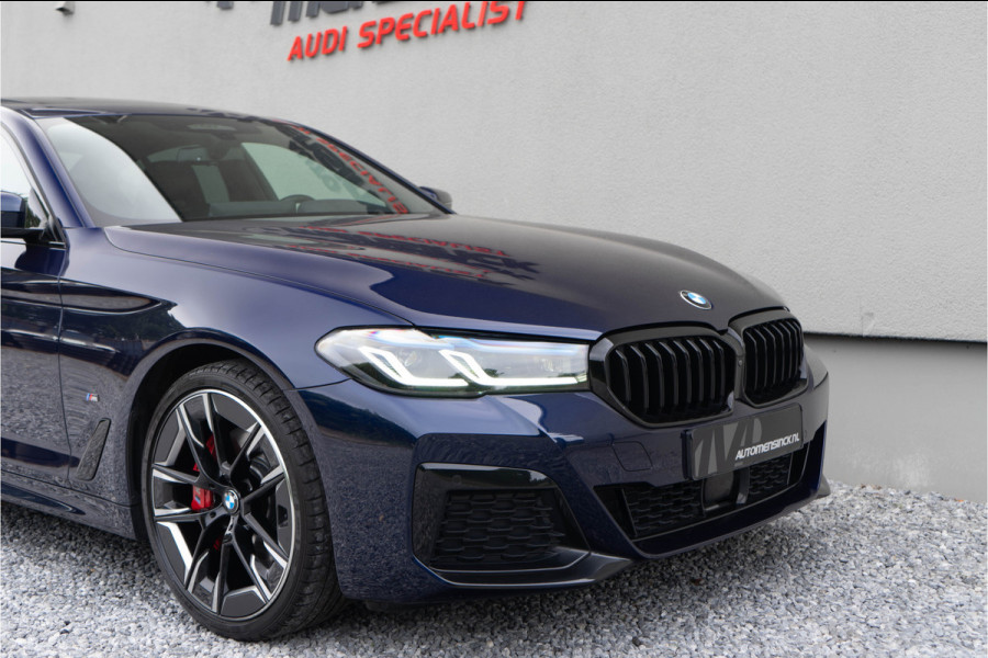 BMW 5 Serie 530e M Sport / M Sportstoelen/ Schuif-kanteldak/ Harman Kardon/ Head-up/ 210 kW