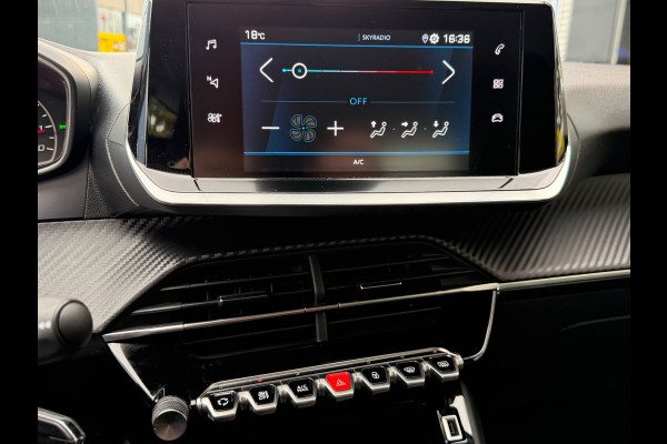 Peugeot 208 1.2 PureTech Active Pack 43.000 KM - Apple CarPlay / Navigatie I Airco I LED I Veiligheid pakket I Dealer onderhouden