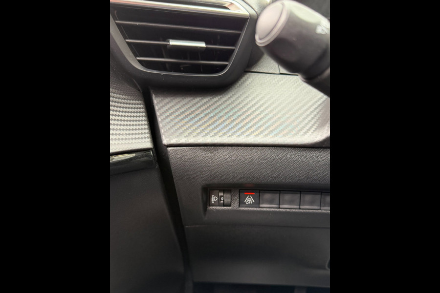 Peugeot 208 1.2 PureTech Active Pack 43.000 KM - Apple CarPlay / Navigatie I Airco I LED I Veiligheid pakket I Dealer onderhouden
