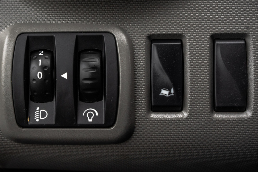Renault Trafic Passenger 1.6dCi 9-Pers L2H1 | Incl. BPM, BTW vrij | R-Link | Navi | Airco | Cruise | PDC | MF Stuur | Start / Stop
