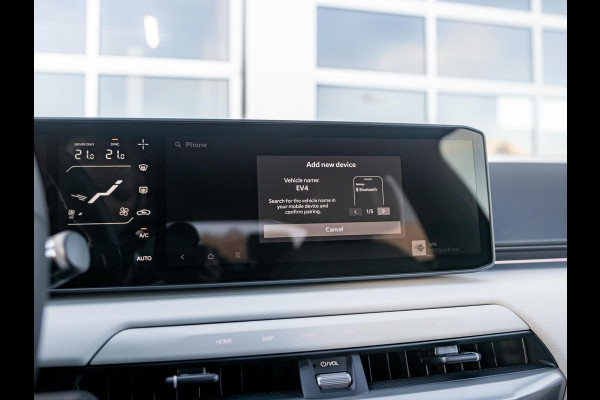 Kia EV4 Fastback GT-Line Business Edition 81.4 kWh | Navi. | Clima. | Stuur&Stoel Verwarming | Adapt. Cruise. | Achteruitrijcamera | GT-Line Vegan Lederen Stoelbekleding