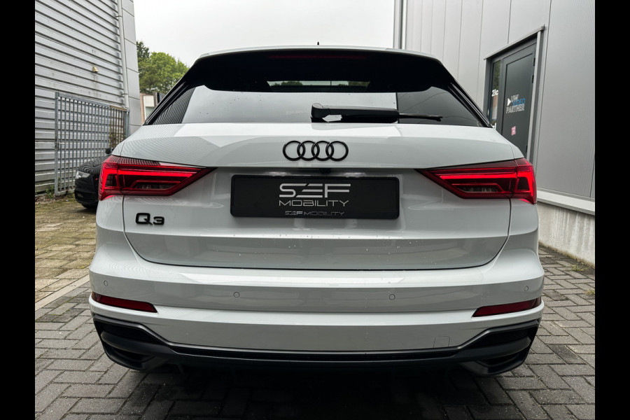 Audi Q3 45 TFSI e 3x S-Line 245PK | Pano | Keyless | Camera | Matrix | ACC | Lane | 1e eig