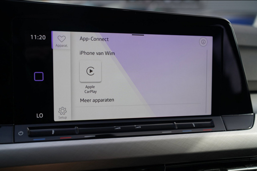 Volkswagen Golf 1.5 TSI Sport | R-line Difuser | Sport uitlaat met kleppensysteem | Navigatie | Lane Assist | Apple Carplay |