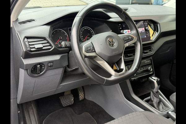 Volkswagen T-Cross 1.0 TSI Life - AUTOMAAT I Apple CarPlay / Navigatie I Airco I Sport velgen I LED I PDC I Dealer onderhouden