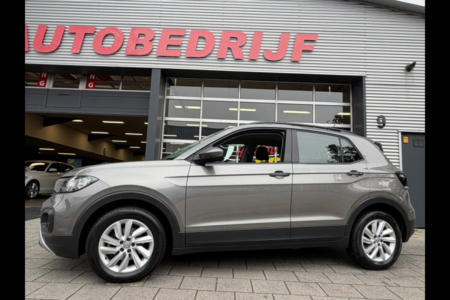 Volkswagen T-Cross 1.0 TSI Life - AUTOMAAT I Apple CarPlay / Navigatie I Airco I Sport velgen I LED I PDC I Dealer onderhouden