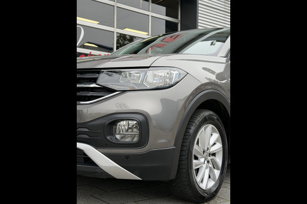 Volkswagen T-Cross 1.0 TSI Life - AUTOMAAT I Apple CarPlay / Navigatie I Airco I Sport velgen I LED I PDC I Dealer onderhouden