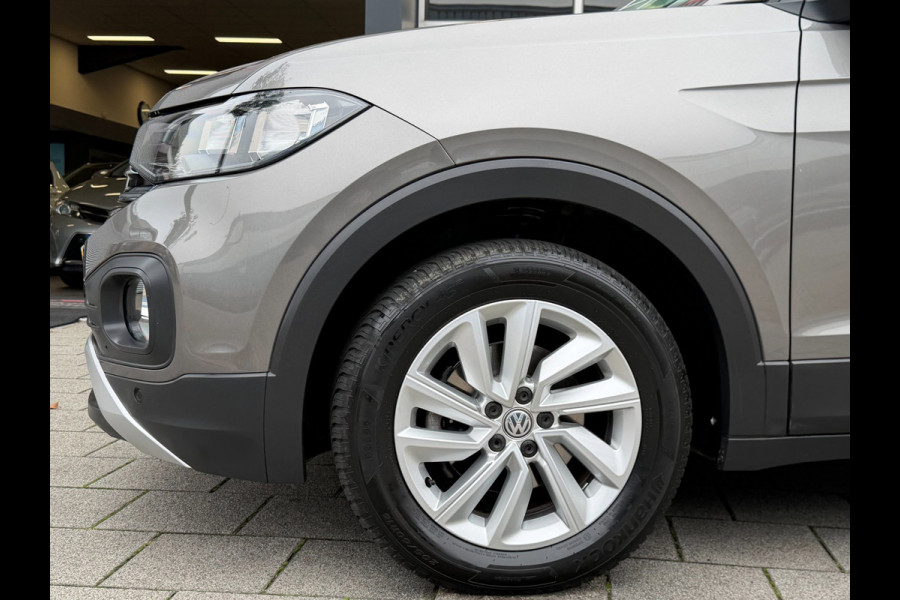 Volkswagen T-Cross 1.0 TSI Life - AUTOMAAT I Apple CarPlay / Navigatie I Airco I Sport velgen I LED I PDC I Dealer onderhouden