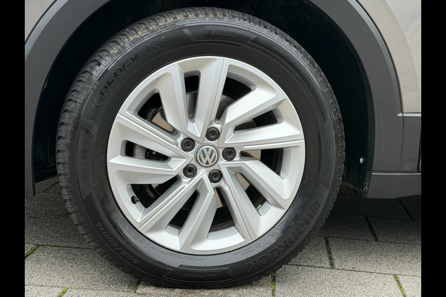 Volkswagen T-Cross 1.0 TSI Life - AUTOMAAT I Apple CarPlay / Navigatie I Airco I Sport velgen I LED I PDC I Dealer onderhouden
