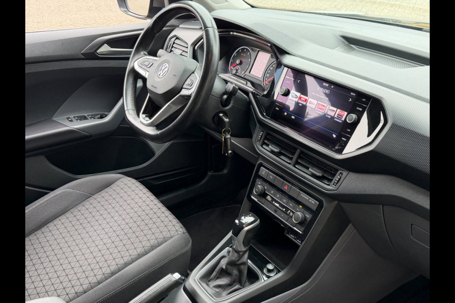 Volkswagen T-Cross 1.0 TSI Life - AUTOMAAT I Apple CarPlay / Navigatie I Airco I Sport velgen I LED I PDC I Dealer onderhouden