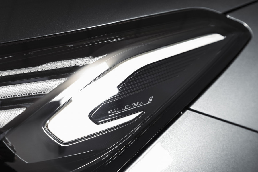 GEELY Starray EM-i 1.5 Max+ PHEV | 136km Elektrisch | S/K-Panodak | 360 Camera | NAV+App. Connect | V2L | Warmtepomp | HUD | Stoelverwarming & verkoeling | Memory | Elek. klep | Flyme | LM 19" | 7263