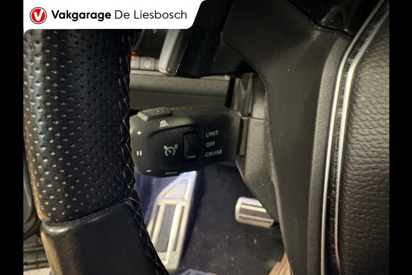 Peugeot 3008 1.6 HYbrid 225 GT / Cruise-control / camera / 1e eigenaar