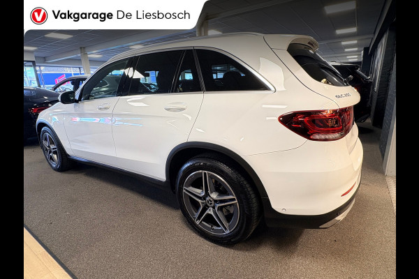 Mercedes-Benz GLC 200 4MATIC Premium Plus / AMG / pano / navi / camera / sfeer verlichting