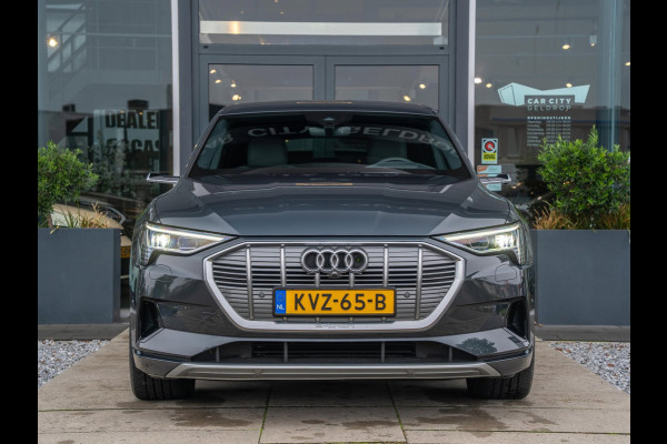 Audi e-tron 55 quattro 408pk S edition 95 kWh | Fabrieksgarantie 01-2028 | Nightvision | 360 Camera