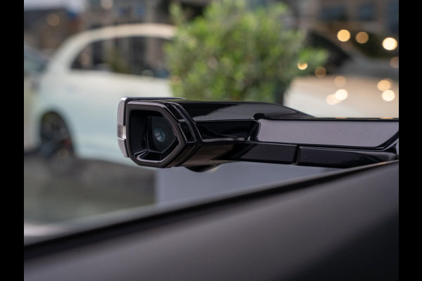 Audi e-tron 55 quattro 408pk S edition 95 kWh | Fabrieksgarantie 01-2028 | Nightvision | 360 Camera