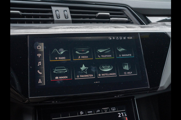 Audi e-tron 55 quattro 408pk S edition 95 kWh | Fabrieksgarantie 01-2028 | Nightvision | 360 Camera