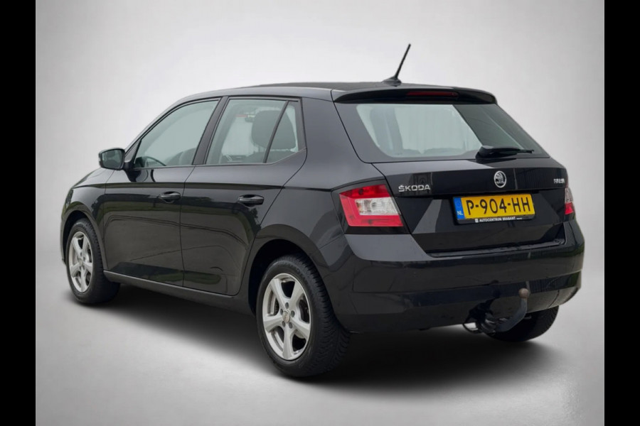 Škoda Fabia 1.0 TSI Drive(Goed OndH, StoelV, Parkeersensoren, Trekhaak, DAB-Tuner, Carplay(voorbereid), Climate Con, Etc)