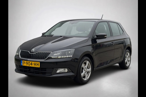 Škoda Fabia 1.0 TSI Drive(Goed OndH, StoelV, Parkeersensoren, Trekhaak, DAB-Tuner, Carplay(voorbereid), Climate Con, Etc)