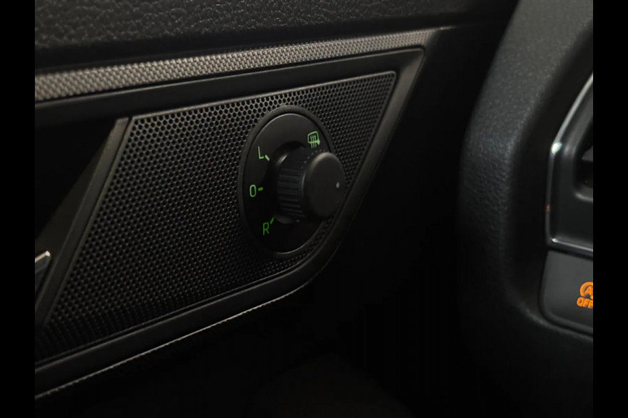 Škoda Fabia 1.0 TSI Drive(Goed OndH, StoelV, Parkeersensoren, Trekhaak, DAB-Tuner, Carplay(voorbereid), Climate Con, Etc)