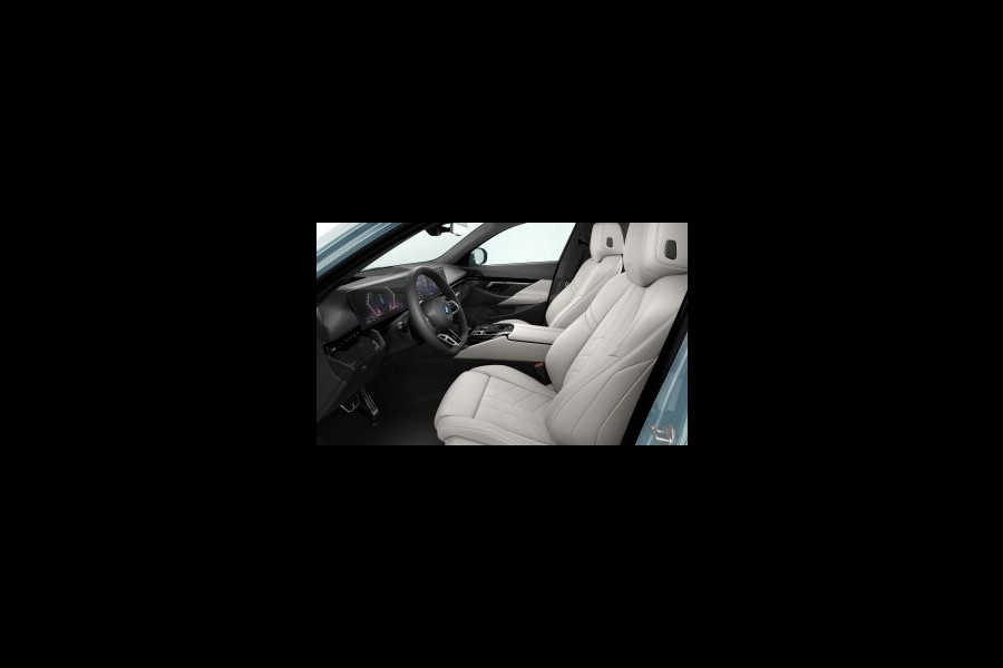 BMW 5 Serie Touring 530e M-Sport - Pano - Trekhaak - ACC - Head-up - Harman Kardon
