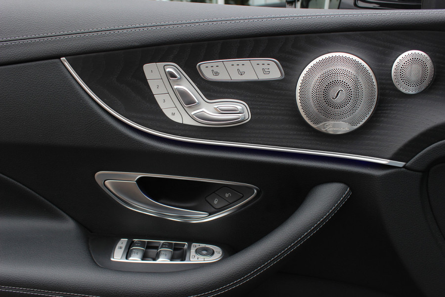 Mercedes-Benz E-Klasse Cabrio 200 AMG Line / Nieuwstaat / Camera / Burmester / Luxe Leder / Memory Seats / 19'' / Matrix LED / Nekverwarming / CarPlay / Sfeerverlichting / Windscherm / Stoelverwarming+Ventilatie / DAB / Cruise Control