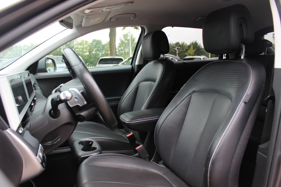 Hyundai IONIQ 5 Connect+ 73kWh / SoH 86,2% / Camera / Head-up / Leder / CarPlay / V2L / 19'' / Warmtepomp / Stoelverwarming / Dodehoek / DAB / ACC