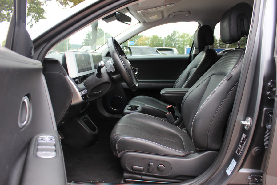 Hyundai IONIQ 5 Connect+ 73kWh / SoH 86,2% / Camera / Head-up / Leder / CarPlay / V2L / 19'' / Warmtepomp / Stoelverwarming / Dodehoek / DAB / ACC