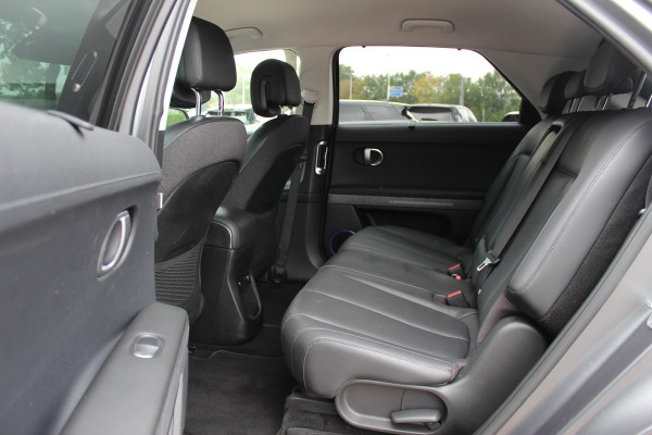 Hyundai IONIQ 5 Connect+ 73kWh / SoH 86,2% / Camera / Head-up / Leder / CarPlay / V2L / 19'' / Warmtepomp / Stoelverwarming / Dodehoek / DAB / ACC