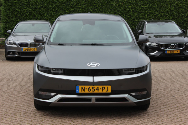 Hyundai IONIQ 5 Connect+ 73kWh / SoH 86,2% / Camera / Head-up / Leder / CarPlay / V2L / 19'' / Warmtepomp / Stoelverwarming / Dodehoek / DAB / ACC