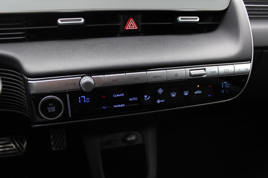 Hyundai IONIQ 5 Connect+ 73kWh / SoH 86,2% / Camera / Head-up / Leder / CarPlay / V2L / 19'' / Warmtepomp / Stoelverwarming / Dodehoek / DAB / ACC