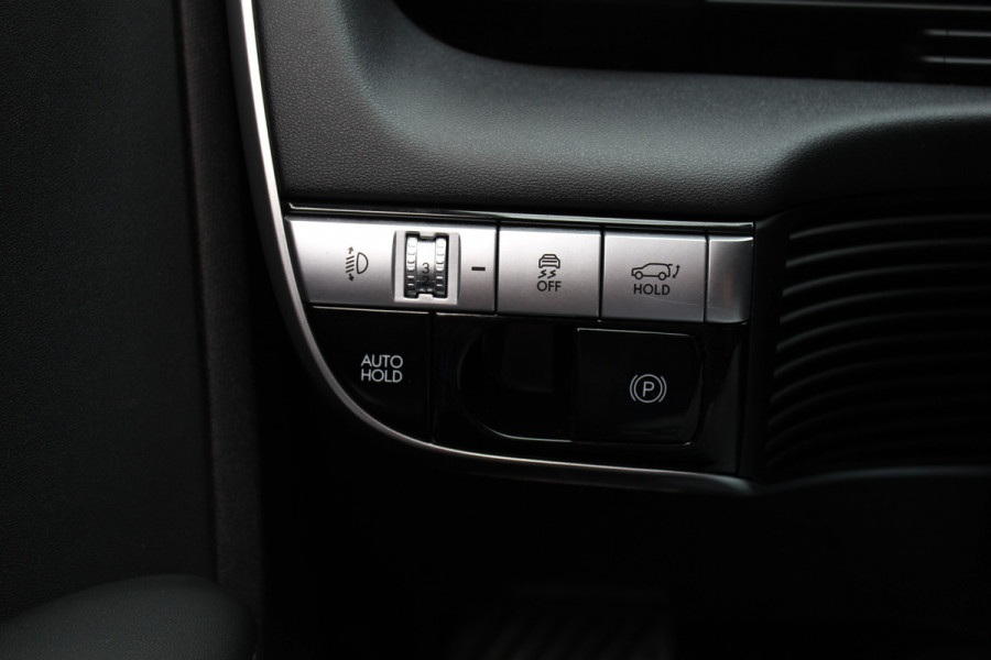 Hyundai IONIQ 5 Connect+ 73kWh / SoH 86,2% / Camera / Head-up / Leder / CarPlay / V2L / 19'' / Warmtepomp / Stoelverwarming / Dodehoek / DAB / ACC