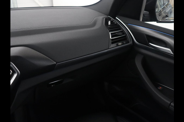 BMW iX3 Executive 80 kWh M-Sport | SOH 94.4% | Panoramadak | Leder | Adaptive cruise | Trekhaak | Carplay | Sfeerverlichting | Memory | Stuur/stoelverwarming | Camera | Park assist |