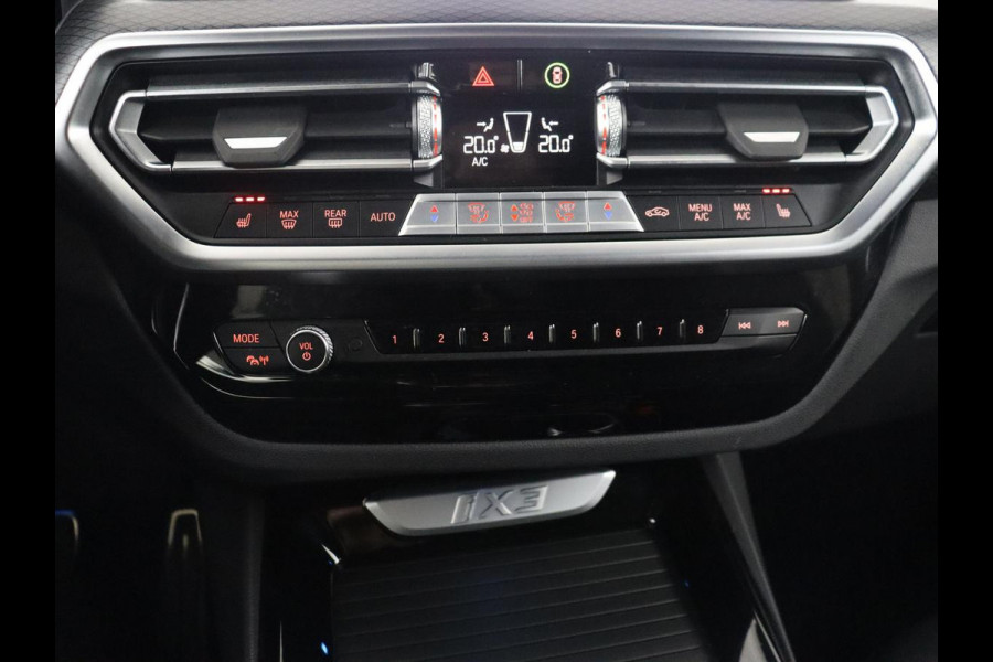 BMW iX3 Executive 80 kWh M-Sport | SOH 94.4% | Panoramadak | Leder | Adaptive cruise | Trekhaak | Carplay | Sfeerverlichting | Memory | Stuur/stoelverwarming | Camera | Park assist |