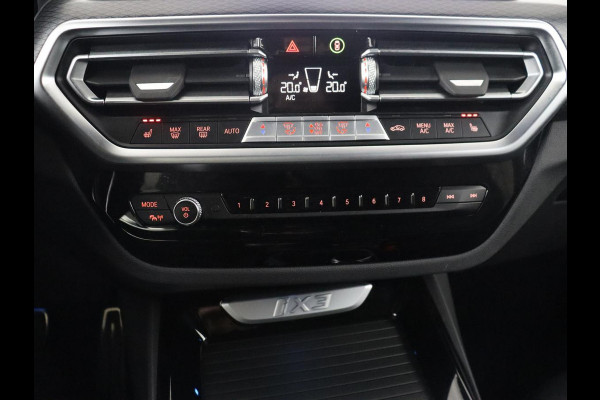 BMW iX3 Executive 80 kWh M-Sport | SOH 94.4% | Panoramadak | Leder | Adaptive cruise | Trekhaak | Carplay | Sfeerverlichting | Memory | Stuur/stoelverwarming | Camera | Park assist |