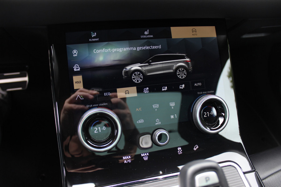 Land Rover Range Rover Evoque 2.0 D200 AWD R-Dynamic HSE / Panoramadak / Camera / Head-up / Meridian / Luxe Leder / 20'' / Keyless / CarPlay / Stuur+Stoelverwarming / Dodehoek / DAB / ACC